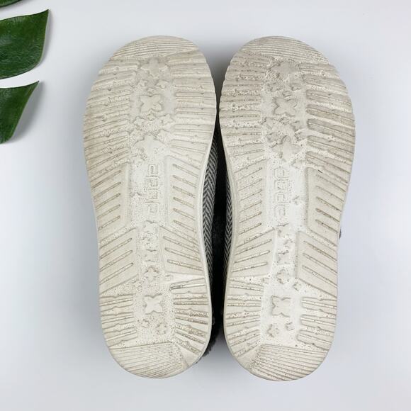 Hey Dude Britt Booties Shoes Grey Herringbone Wool Blend Faux Fur Women's 6 - Picture 13 of 13